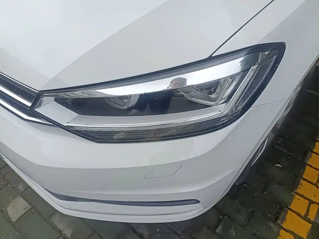 Volkswagen Touran — миниатюра 24