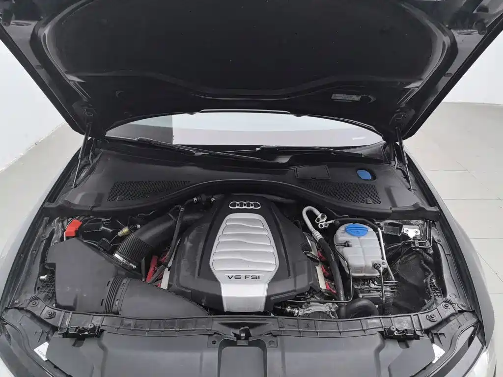 Audi A6L — миниатюра 6