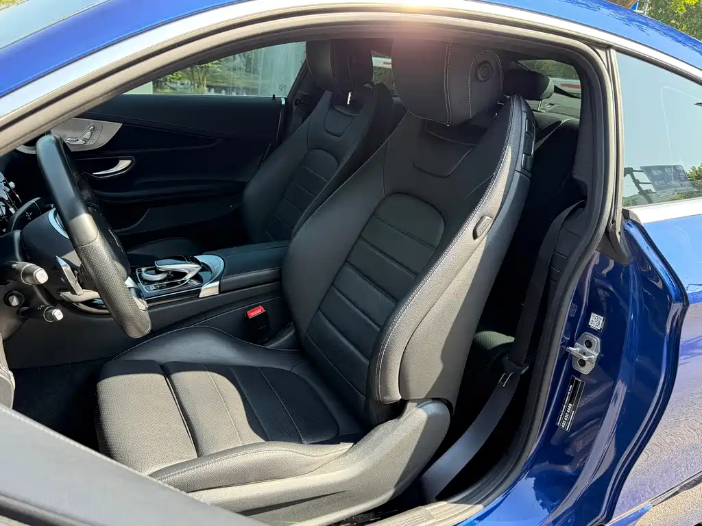 Mercedes-Benz C-Class (Import) — миниатюра 12