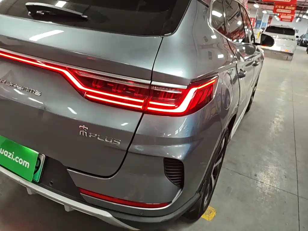 BYD PLUS New Energy — миниатюра 8