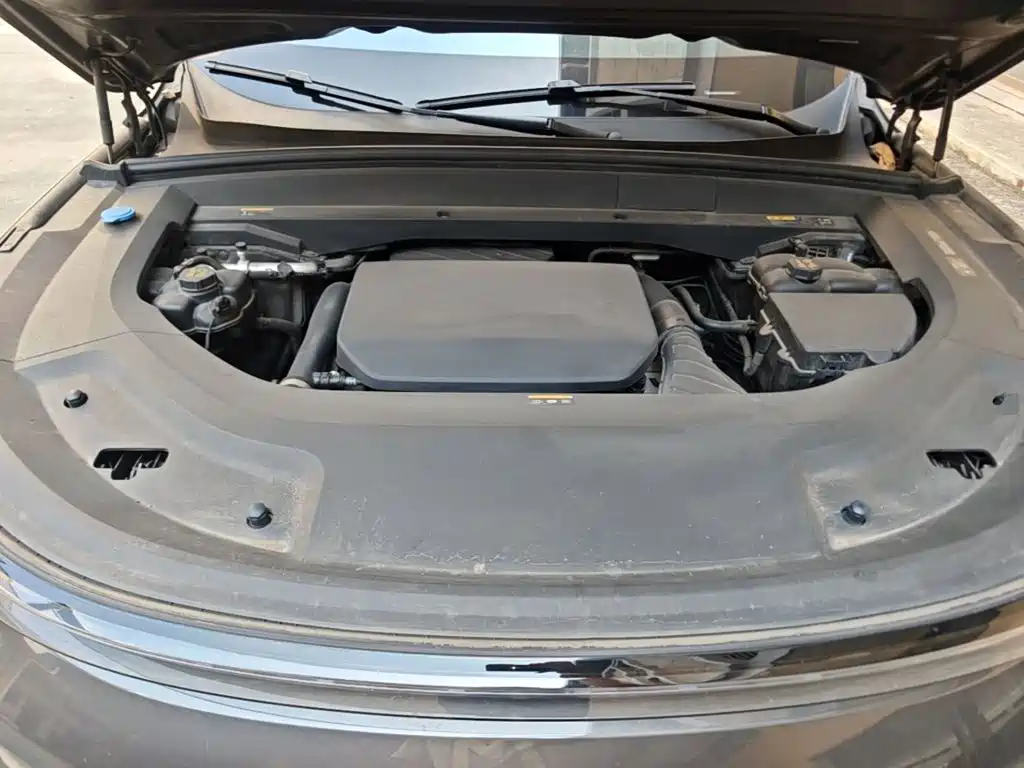 Li Auto Li L8 — миниатюра 20