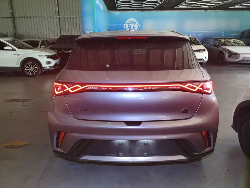 BYD Dolphin — миниатюра 6