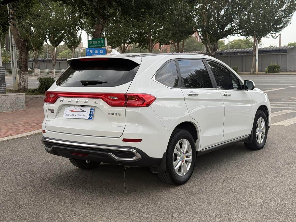 Haval Haval M6 1.5 л 2022 г. Белый, пробег 37000 км