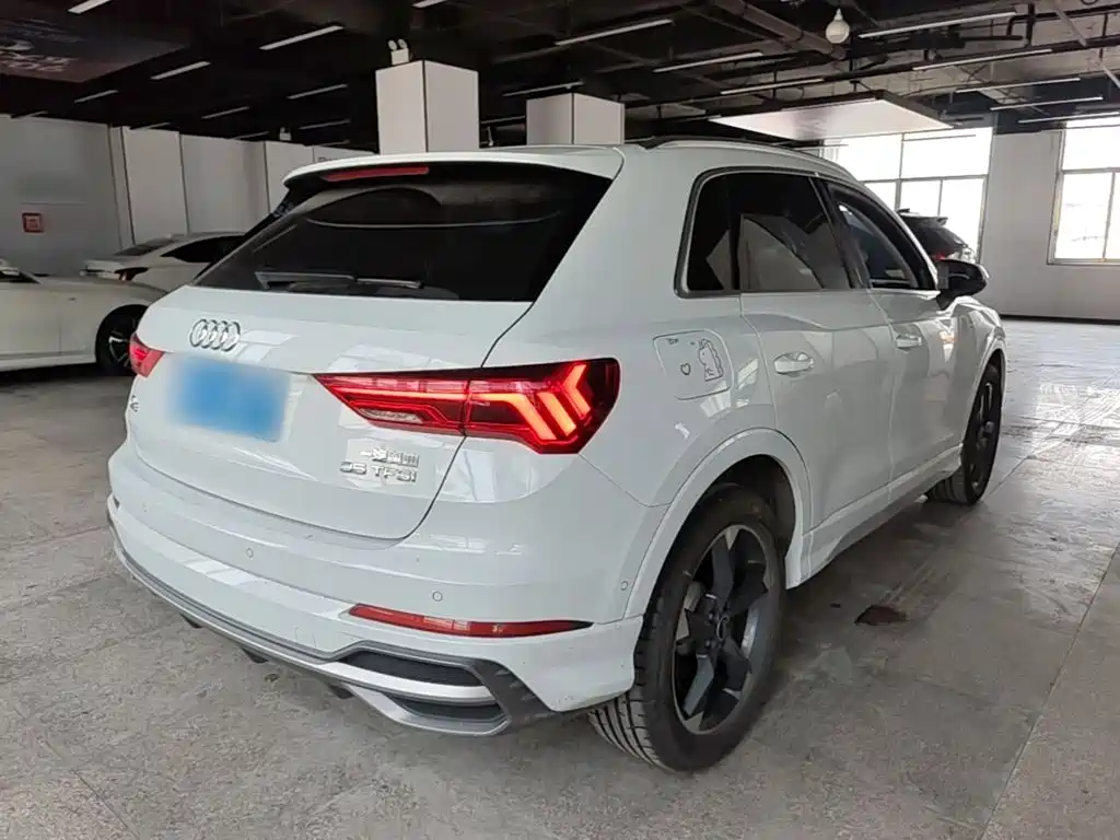 Audi Q3 2022 35 TFSI Fashion