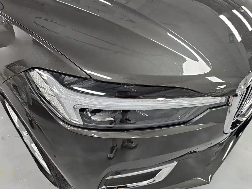 Volvo XC60 — миниатюра 16