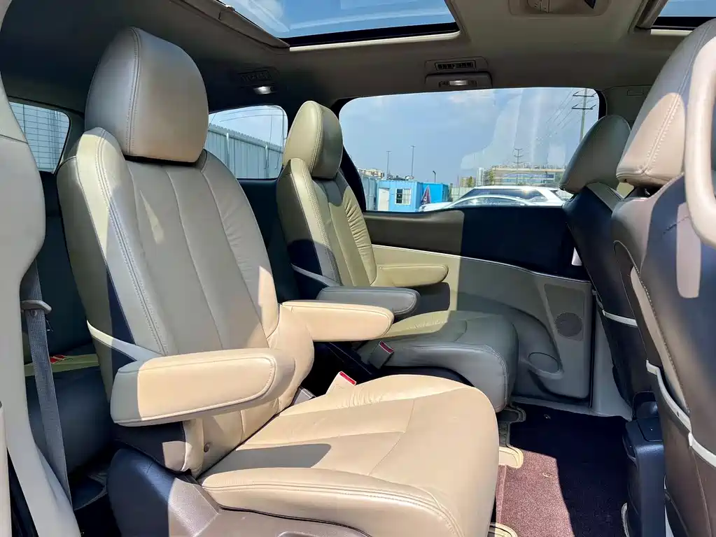 Buick GL8 — миниатюра 15