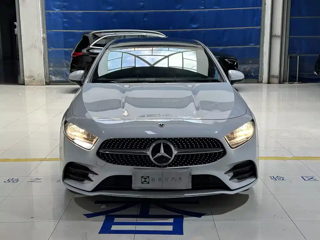 Mercedes-Benz A-Class — миниатюра 2