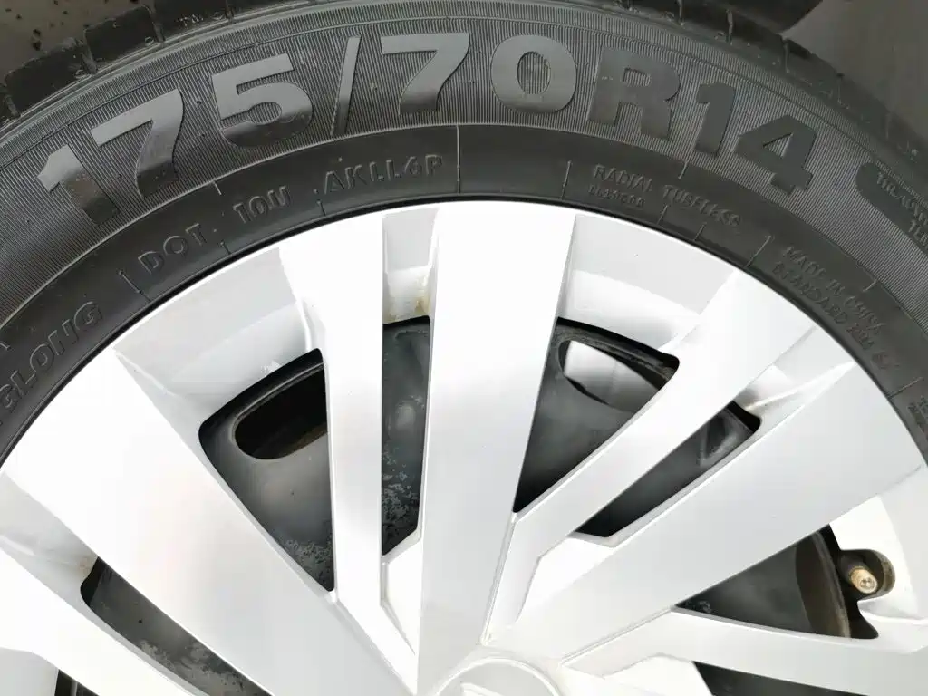 Jetta VA3 — миниатюра 24