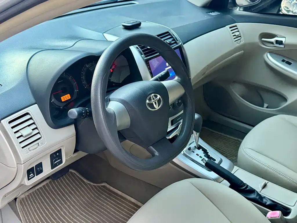 Toyota Corolla — миниатюра 7
