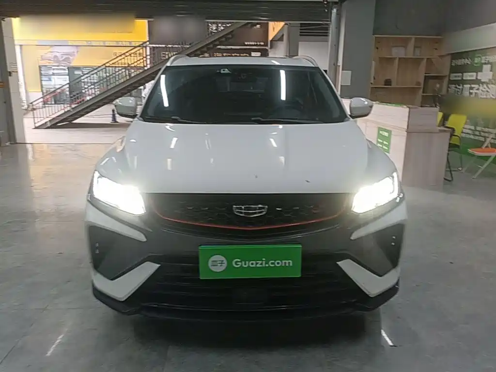 Geely Binyue — миниатюра 3