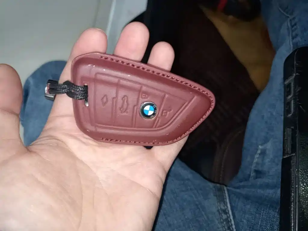 BMW 5 Series — миниатюра 9