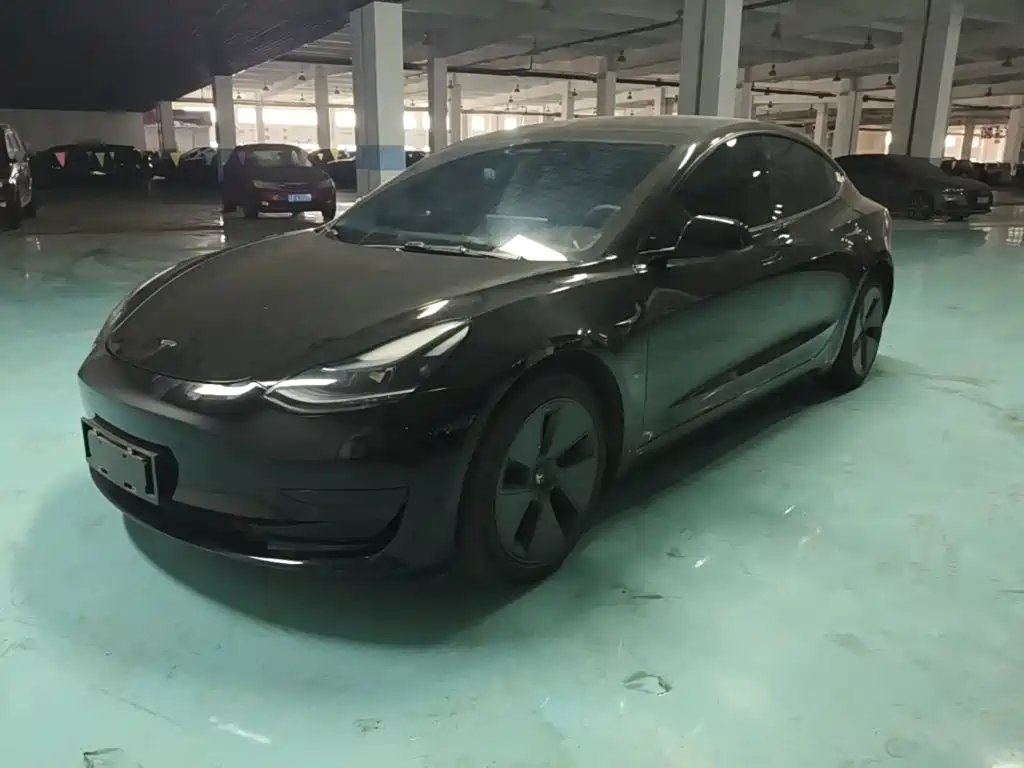 Tesla Model 3 — миниатюра 2