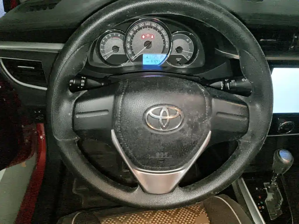 Toyota Corolla — миниатюра 7