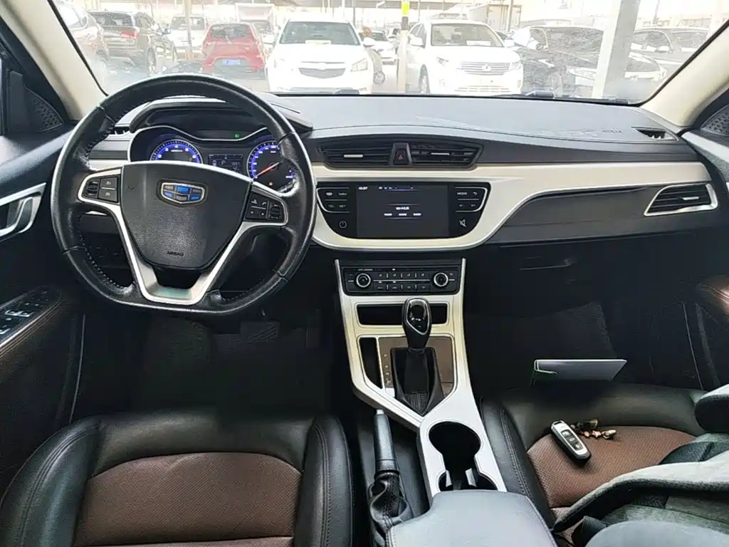 Geely Vision — миниатюра 10