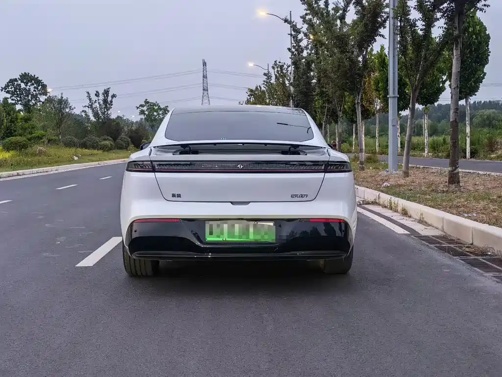 Dongfeng eπ007 2024 530Pro