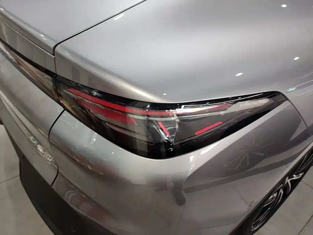 Arcfox Alfa Romeo S5 S5 2024 560MAX 185kW