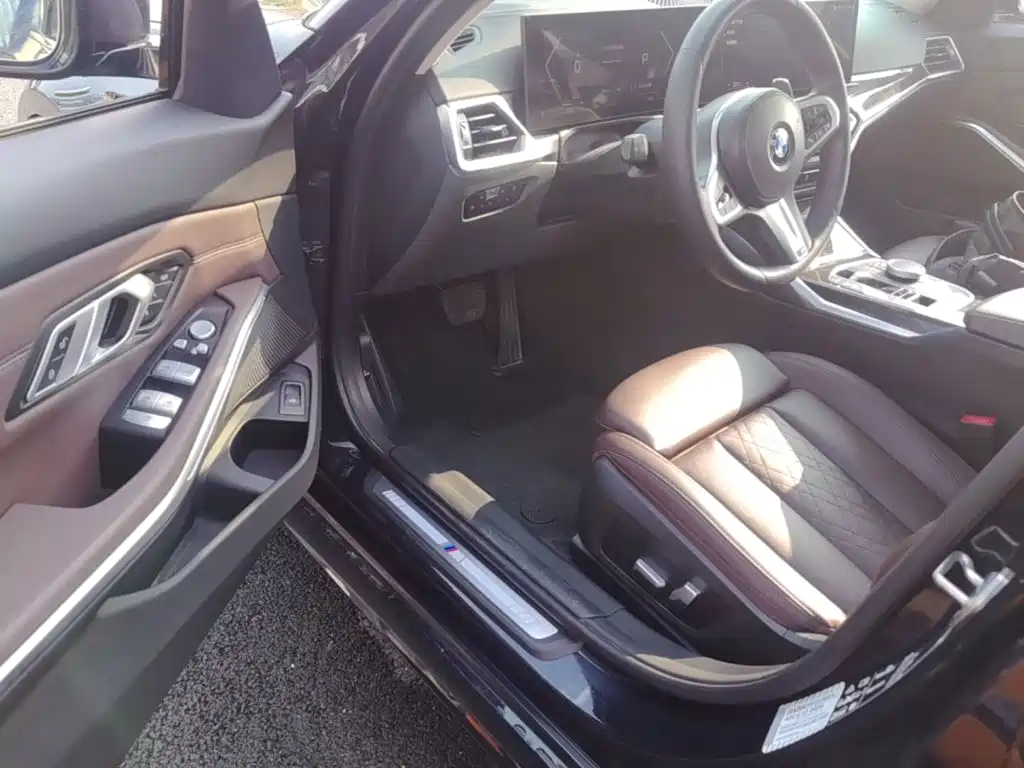 BMW 3 Series — миниатюра 21