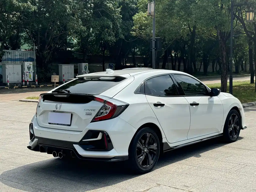 Honda Civic — миниатюра 12