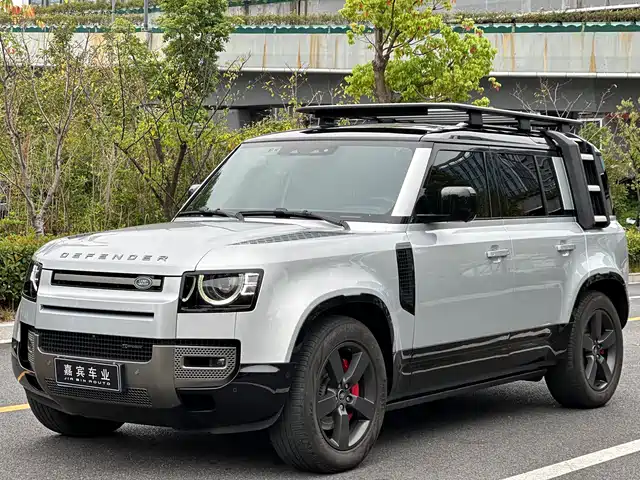 LAND ROVER  DEFENDER