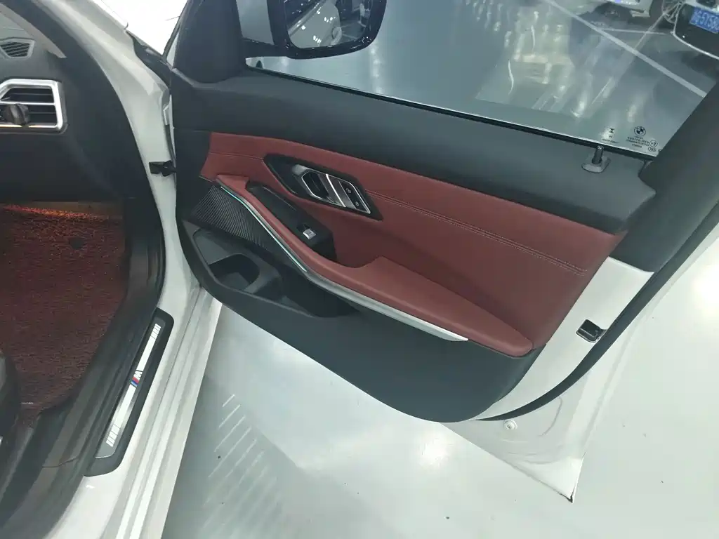 BMW 3 Series — миниатюра 22
