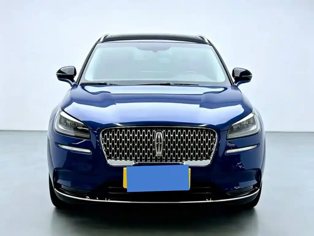 Lincoln Corsair — миниатюра 2