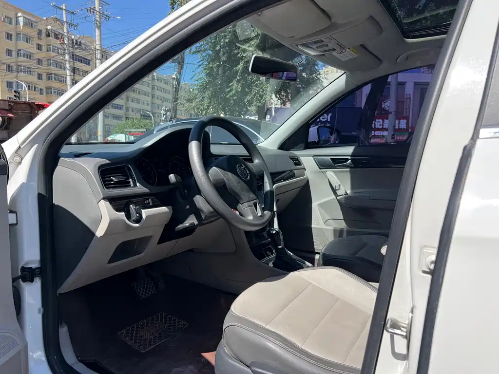 Volkswagen Gran Lavida — миниатюра 7