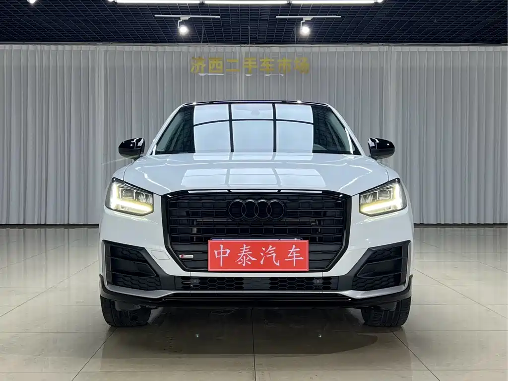 Audi Q2L — миниатюра 2
