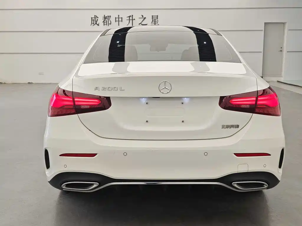 Mercedes-Benz A-Class A 2023 A 200 L Fashion