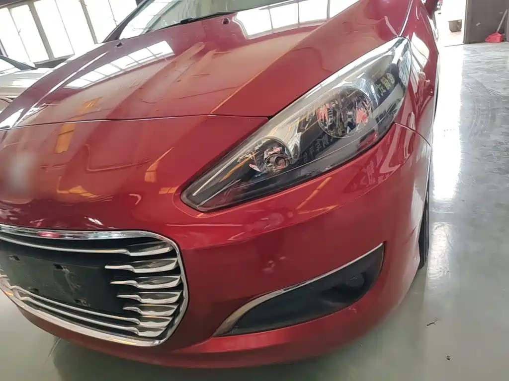 Peugeot 308 — миниатюра 24