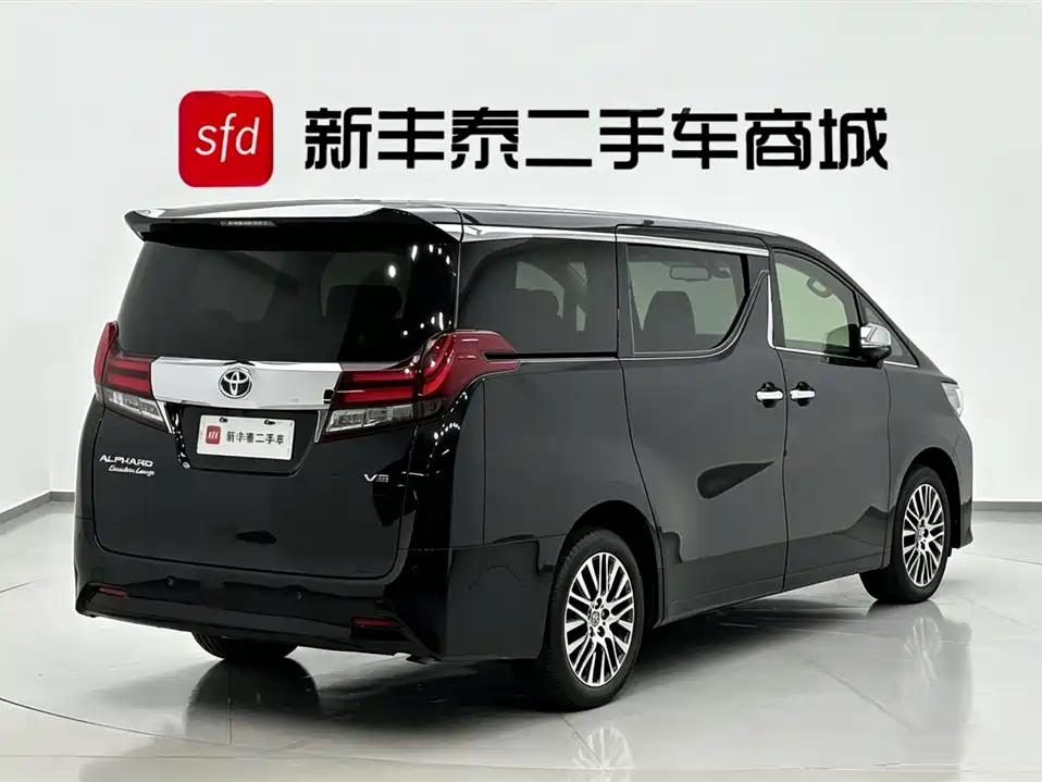 Toyota Alphard 2018 3.5L Luxury