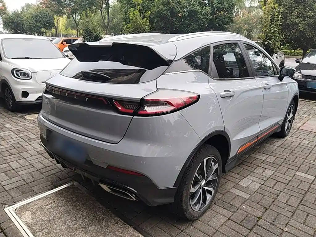 Geely Emgrand S — миниатюра 7