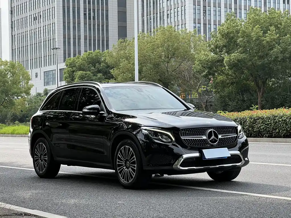 Mercedes-Benz GLC — миниатюра 2