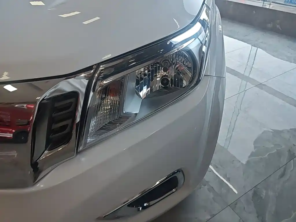 Nissan Navara — миниатюра 24
