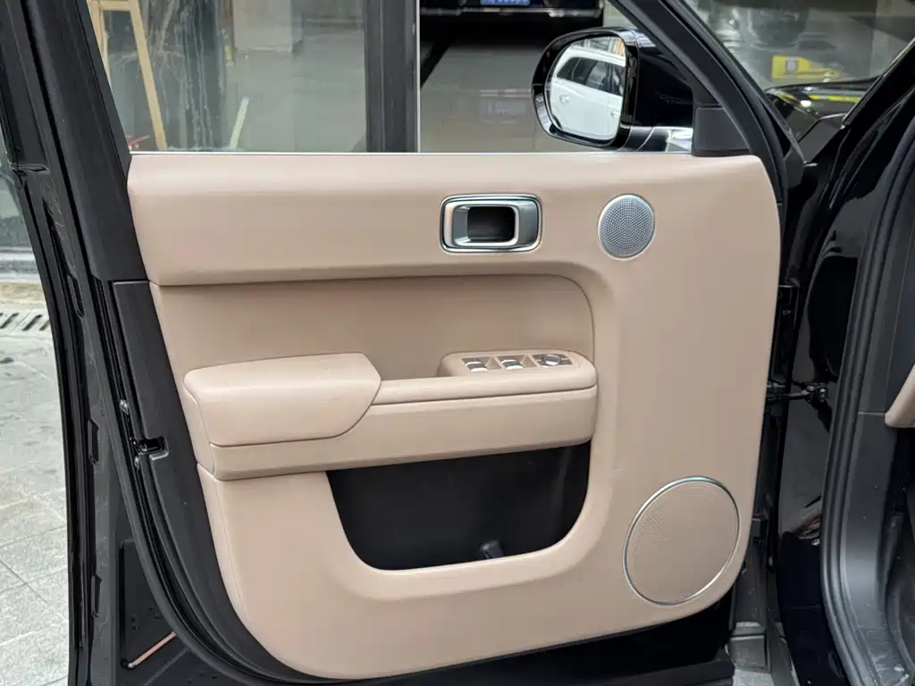 Li Auto Li L7 — миниатюра 16