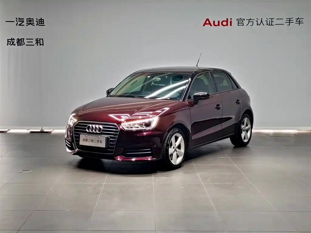 Купить Audi A1