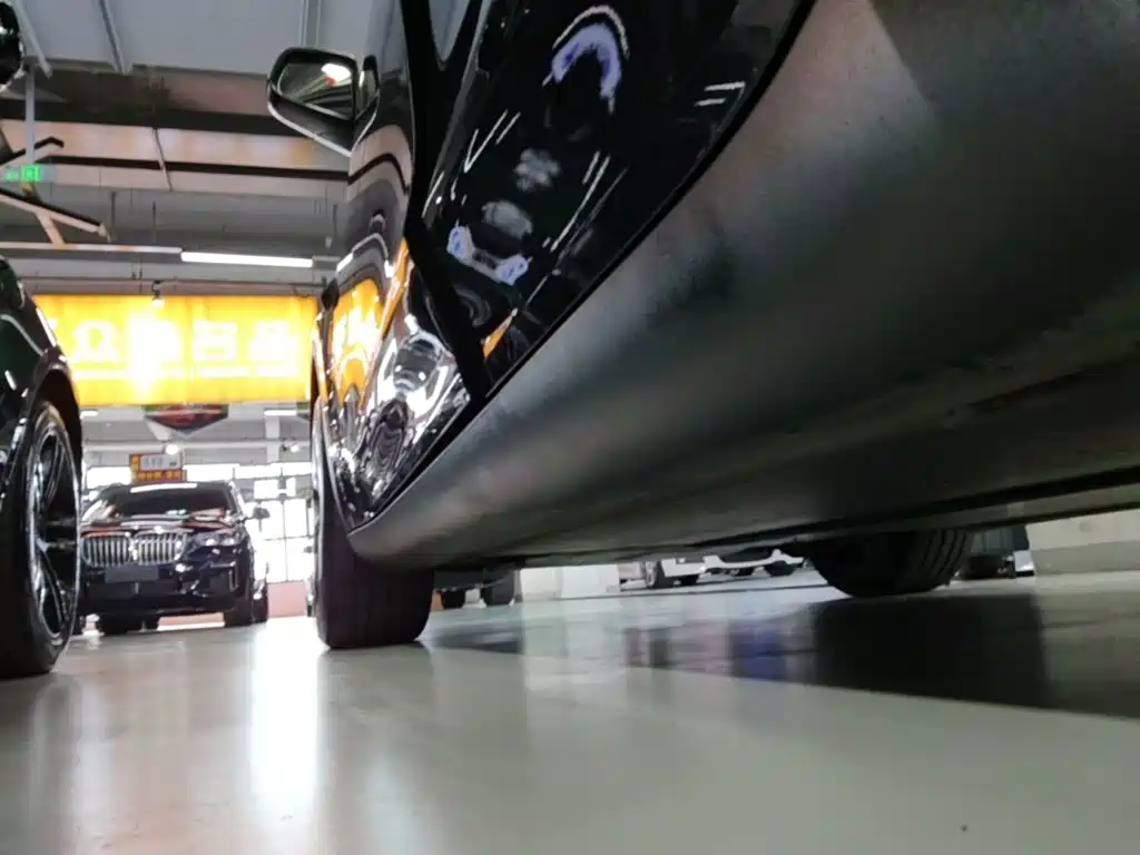 Tesla Model Y — миниатюра 22