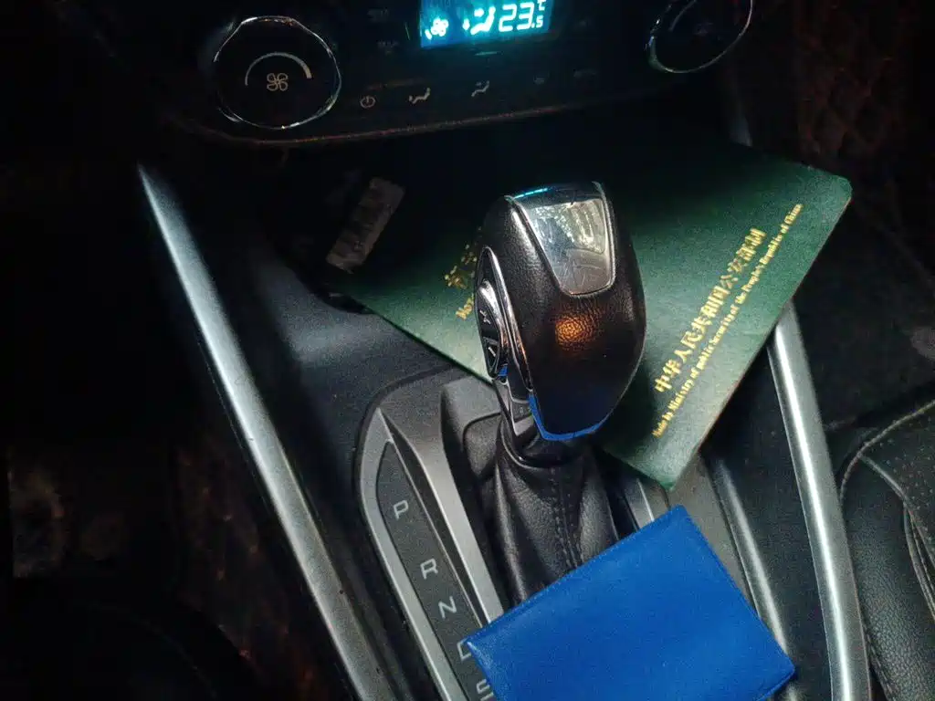 Ford Escort — миниатюра 15