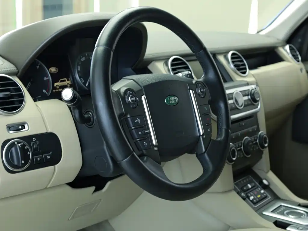 Land Rover Discovery — миниатюра 6