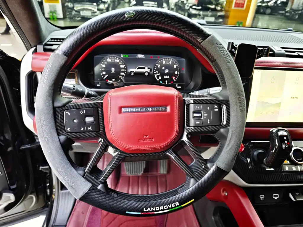 Land Rover Defender — миниатюра 12