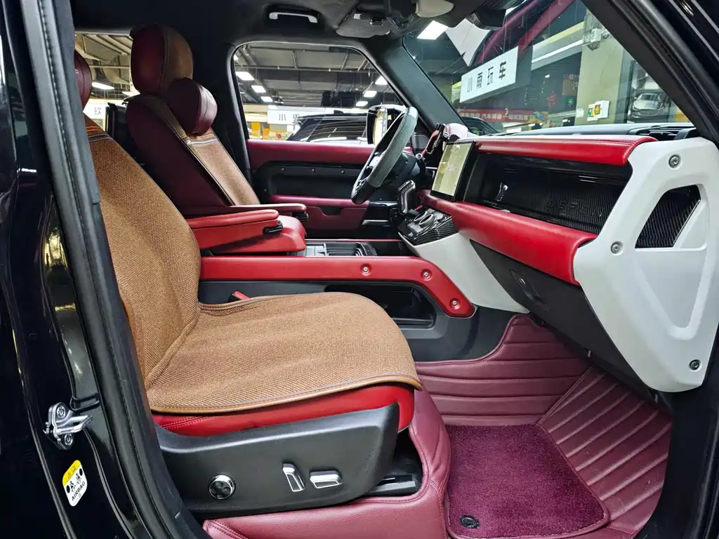 Land Rover Defender — миниатюра 21
