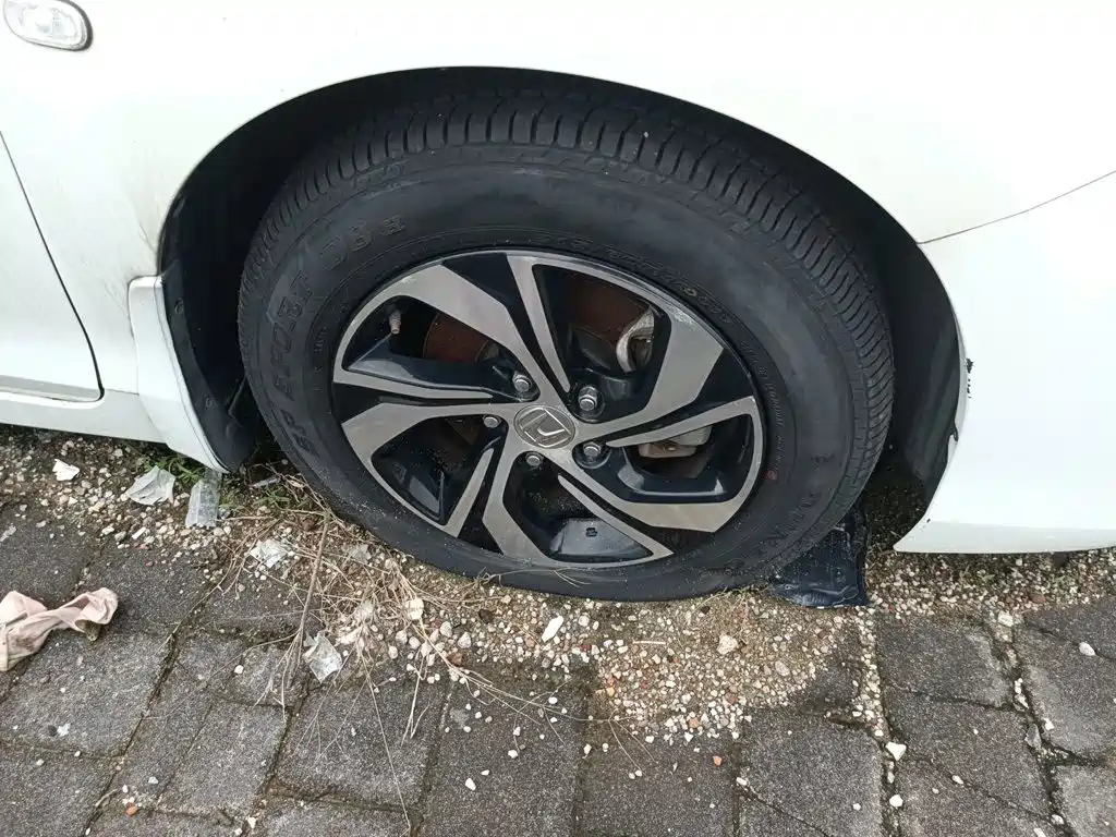 Honda Accord — миниатюра 8