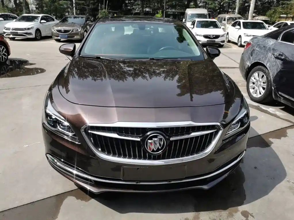 Buick LaCrosse — миниатюра 3