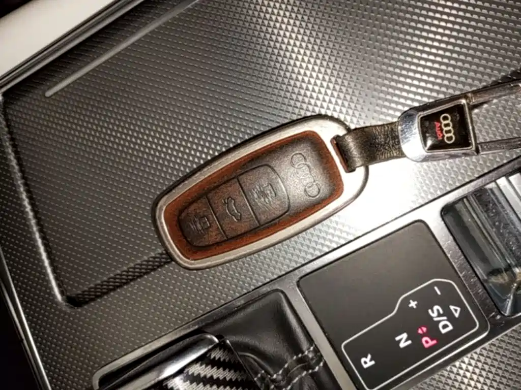 Audi A6L — миниатюра 9