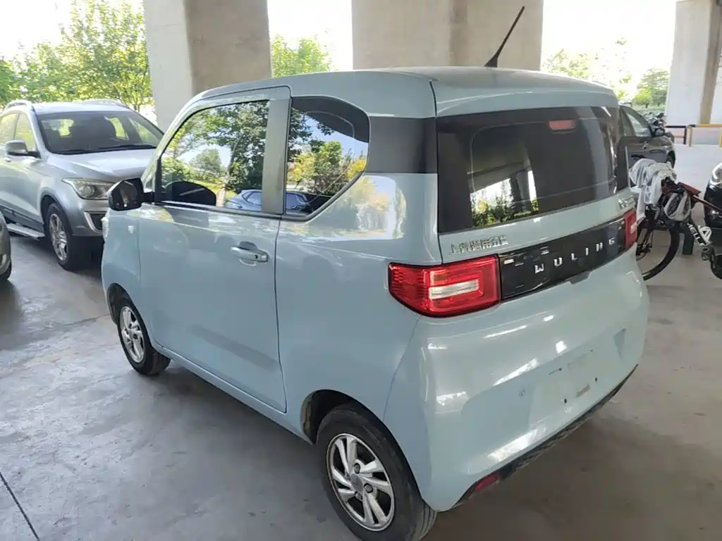 Wuling MINIEV — миниатюра 5