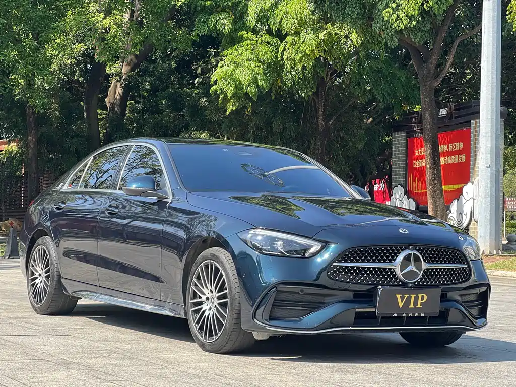 Mercedes-Benz C-Class — миниатюра 5