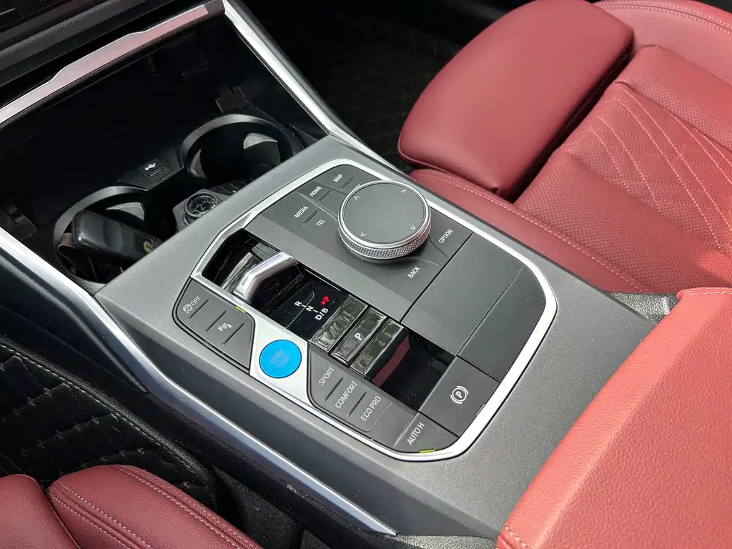 BMW i3 — миниатюра 8