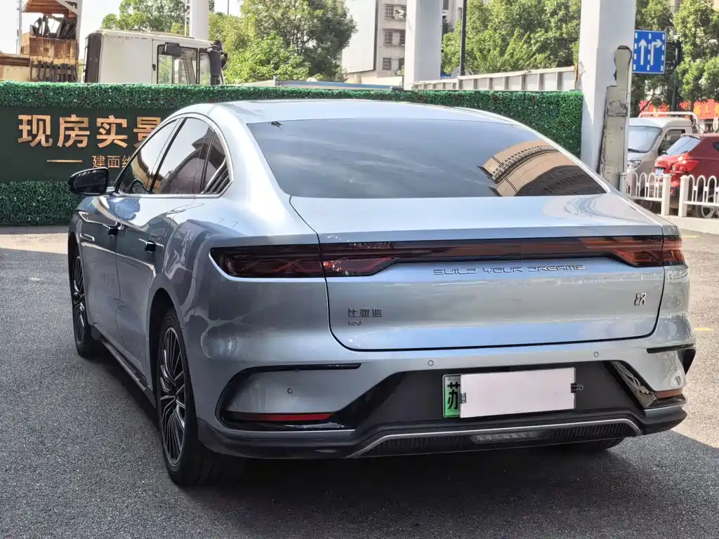 BYD Han — миниатюра 7