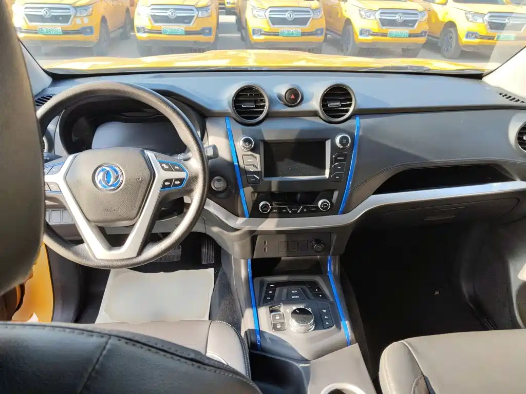 Dongfeng Rich 6 New Energy — миниатюра 10