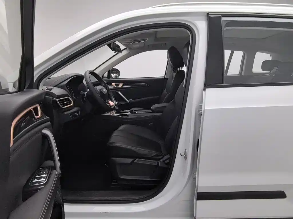 Baojun RS-5 — миниатюра 10