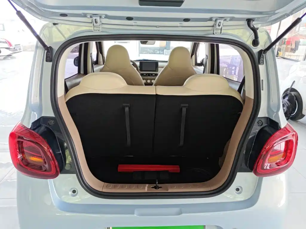 Wuling MINIEV — миниатюра 19